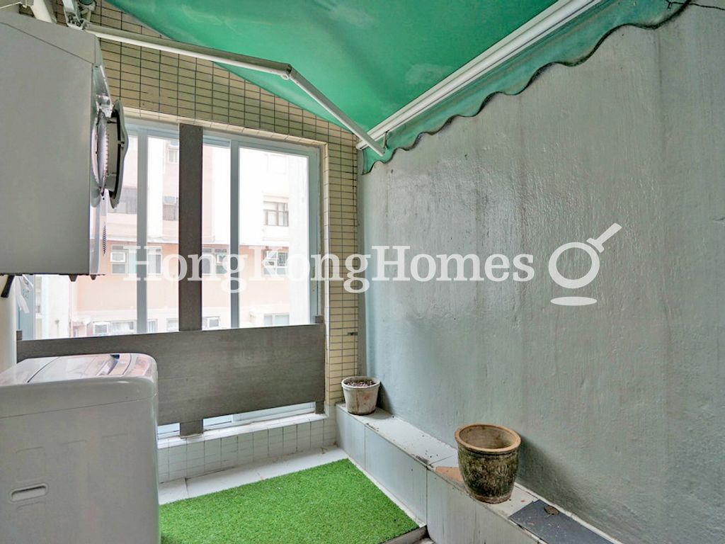 Private Terrace off Kitchen