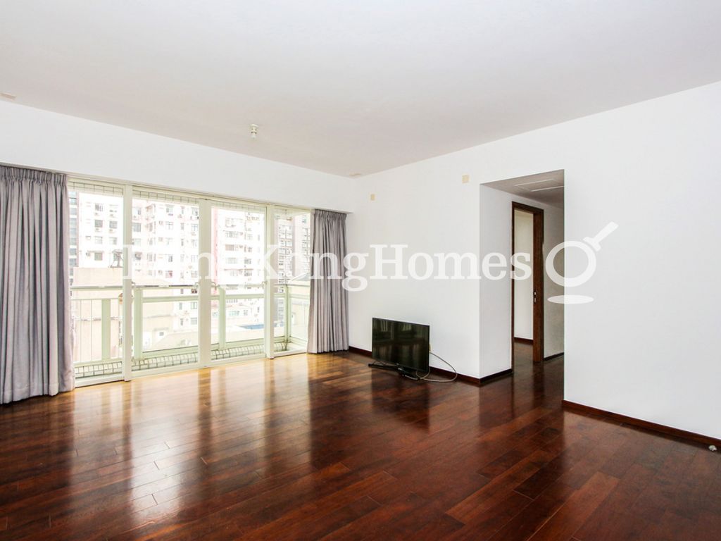 Living and Dining Room