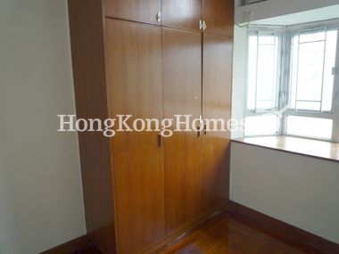 Built-in Wardrobe in Master Bedroom