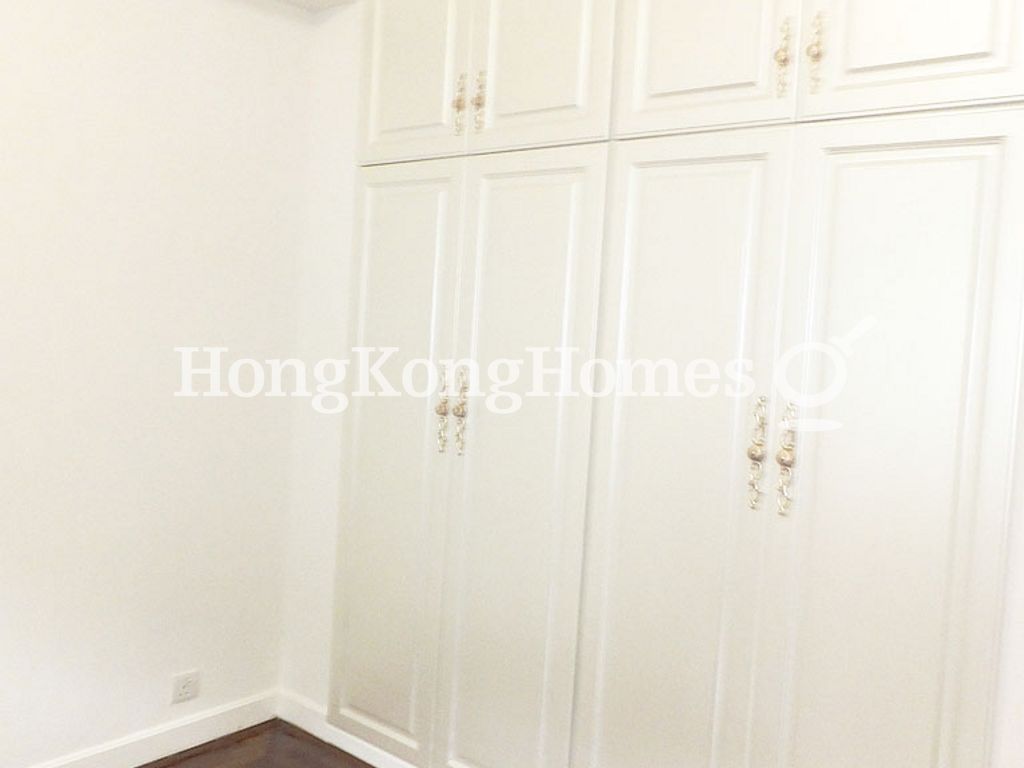 Built-in Wardrobe in Second Bedroom