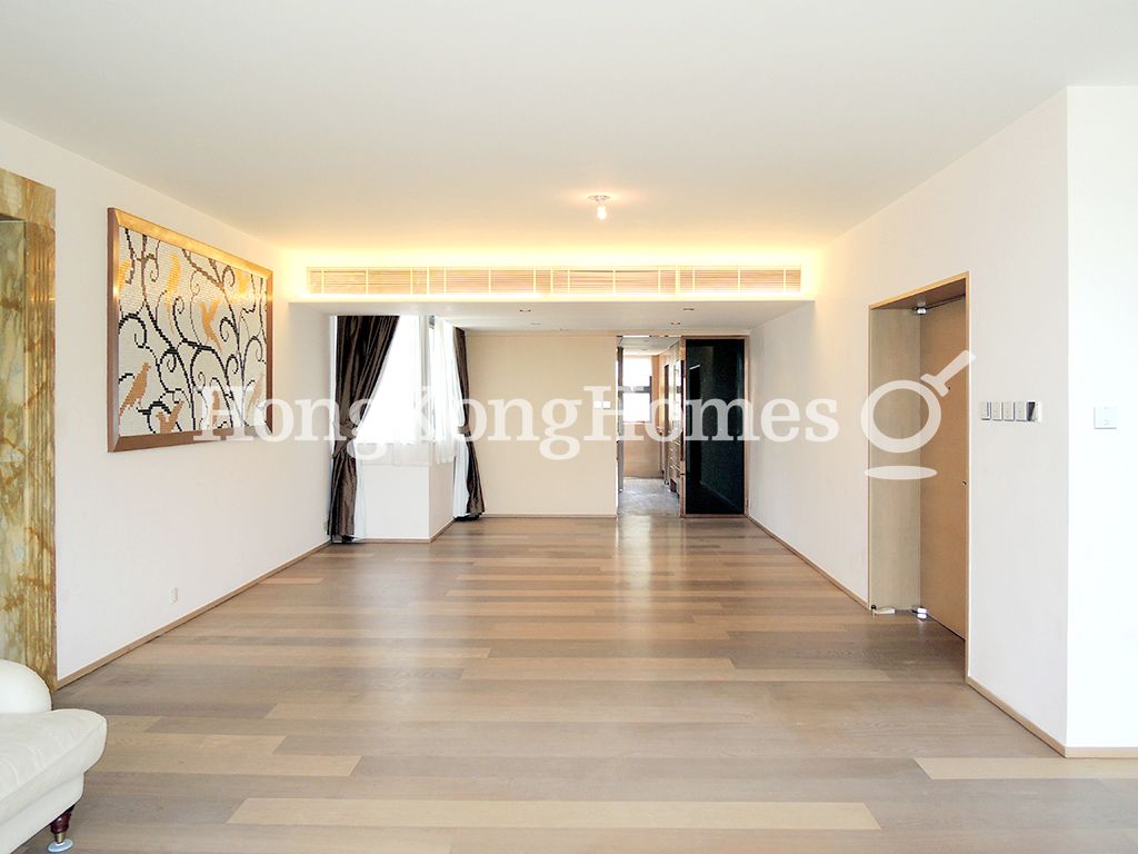 Living and Dining Room