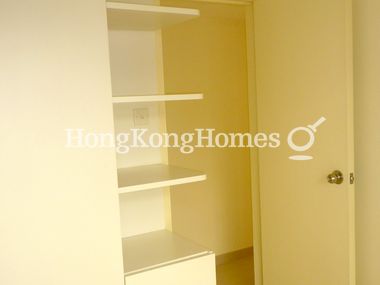 Built-in Wardrobe in Second Bedroom