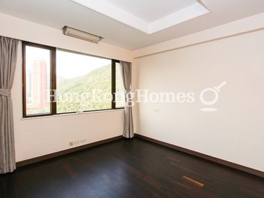 Second Ensuite Bedroom