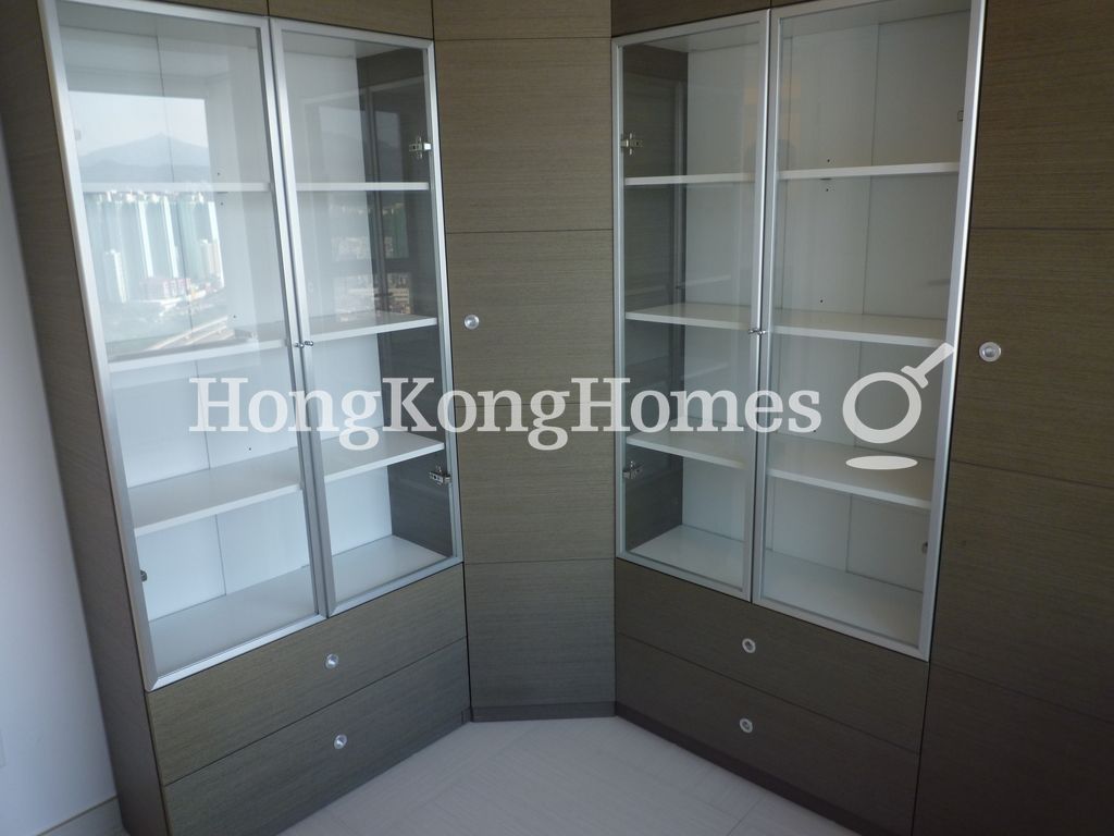 Study Room in Second Bedroom