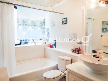 Second Ensuite Bathroom