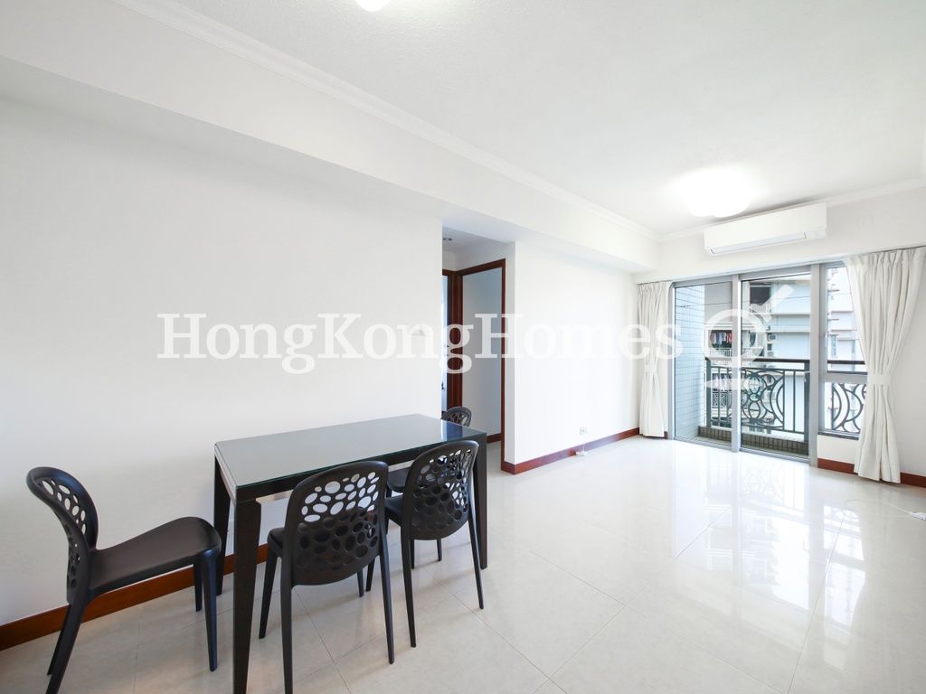 Living and Dining Room