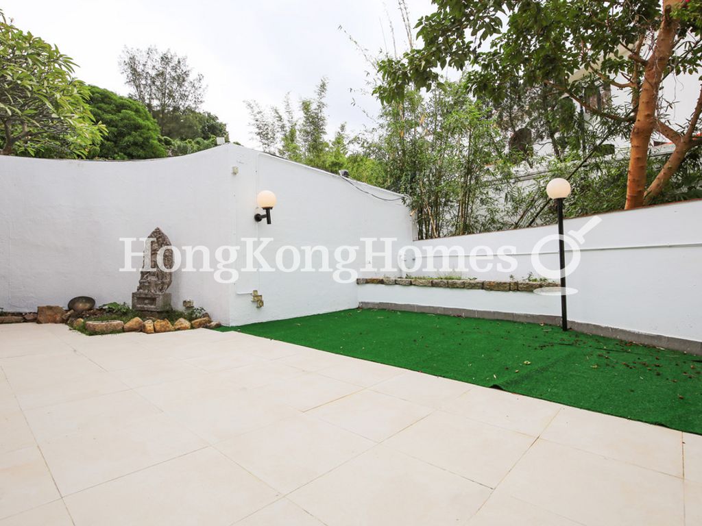 Private Terrace off Living/Dining