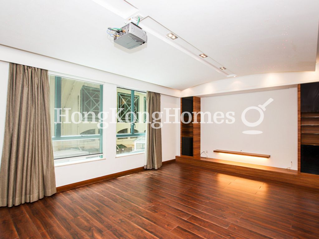 Third Ensuite Bedroom