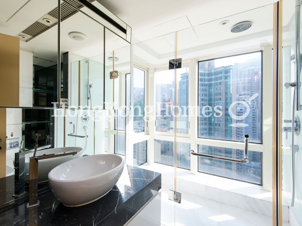 Second Ensuite Bathroom