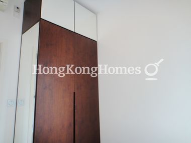Built-in Wardrobe in Master Bedroom