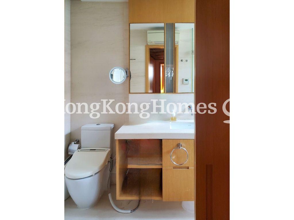 Second Ensuite Bathroom