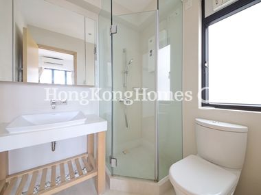 Second Ensuite Bathroom