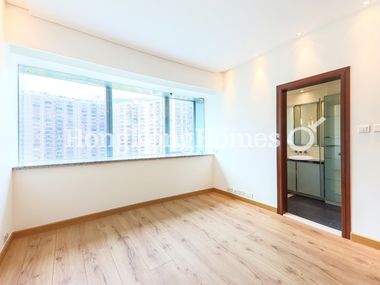 Second Ensuite Bedroom