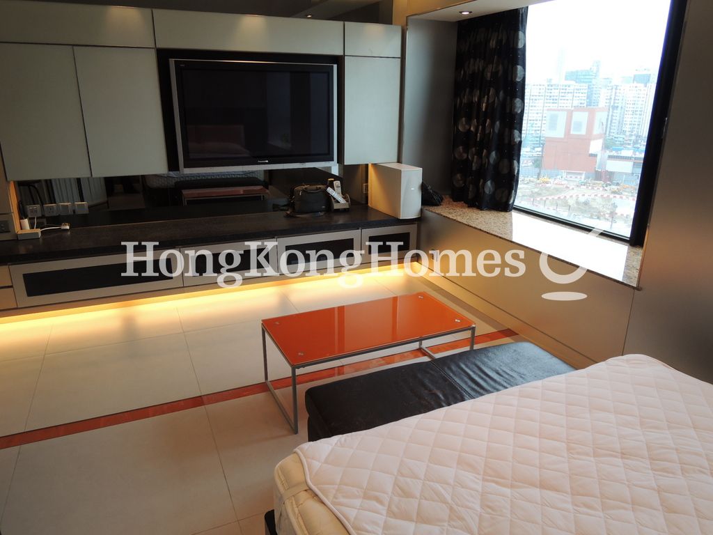 Living and Dining Area