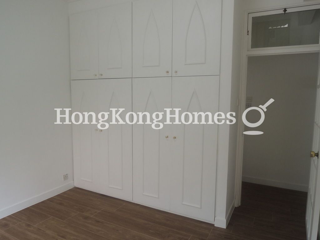 Built-in Wardrobe in Second Bedroom