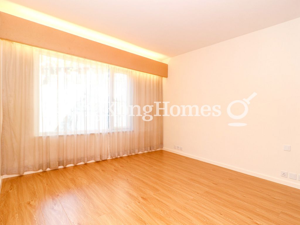 Third Ensuite Bedroom