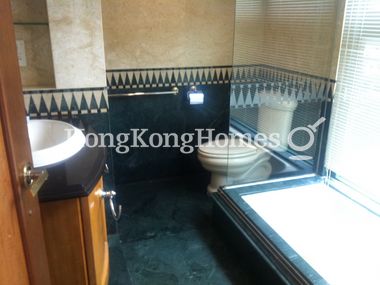 Second Ensuite Bathroom