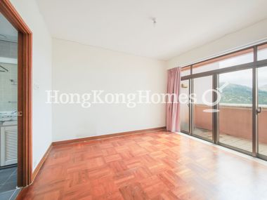 Second Ensuite Bedroom