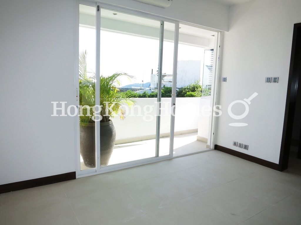 Second Ensuite Bedroom