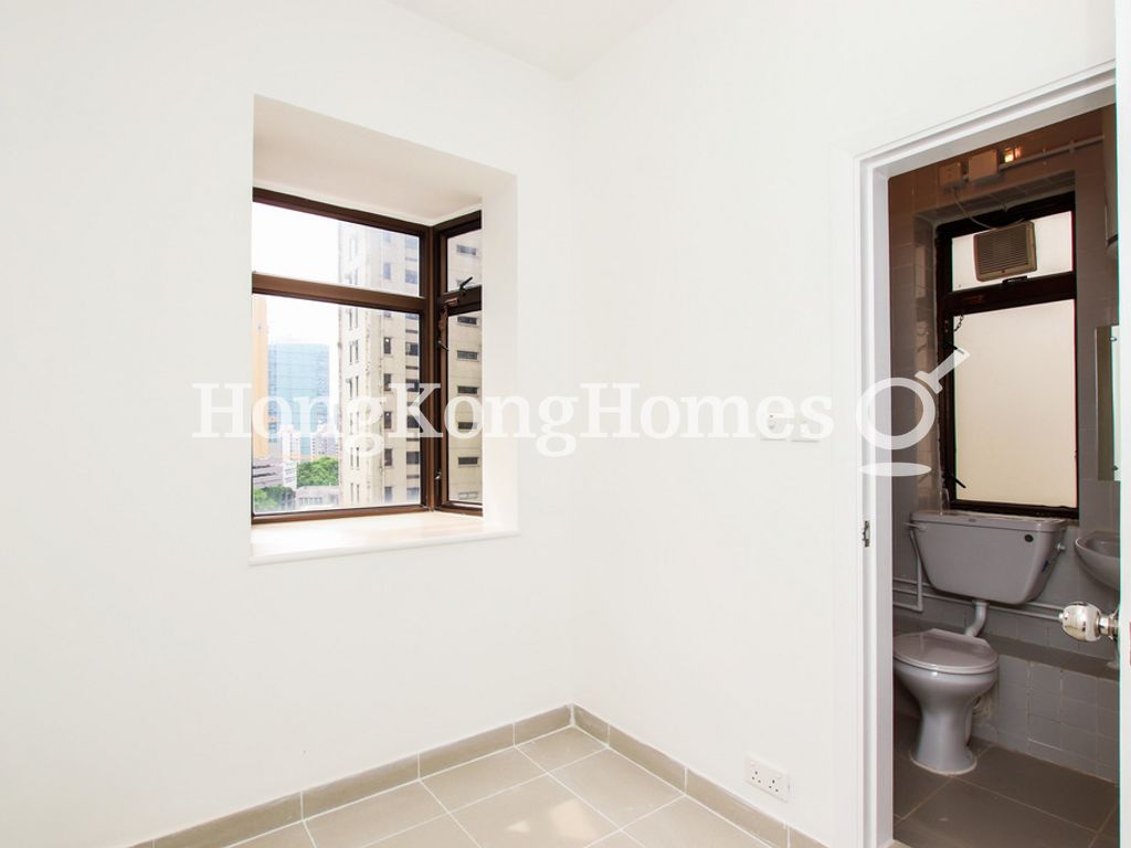 Maid's Room and Bathroom