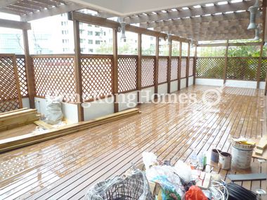 Private Front Terrace