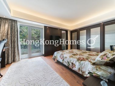 Fourth Ensuite Bedroom