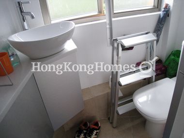 Guest Washroom