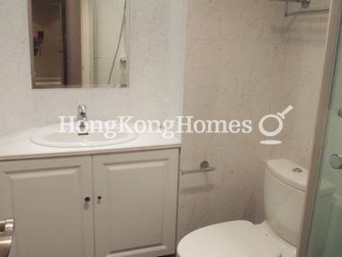 Second Ensuite Bathroom