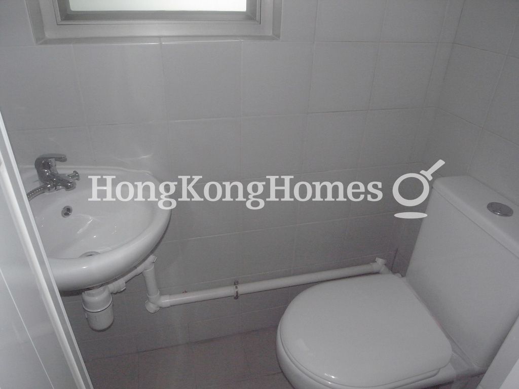 Maid's Washroom