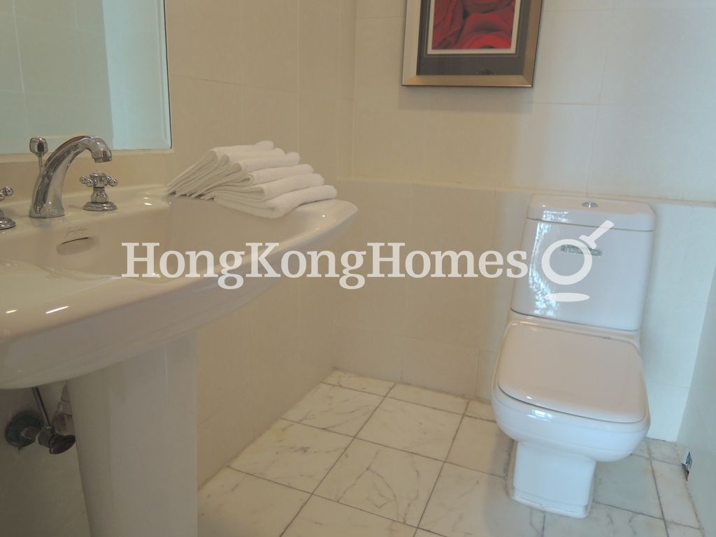Guest Powder Room