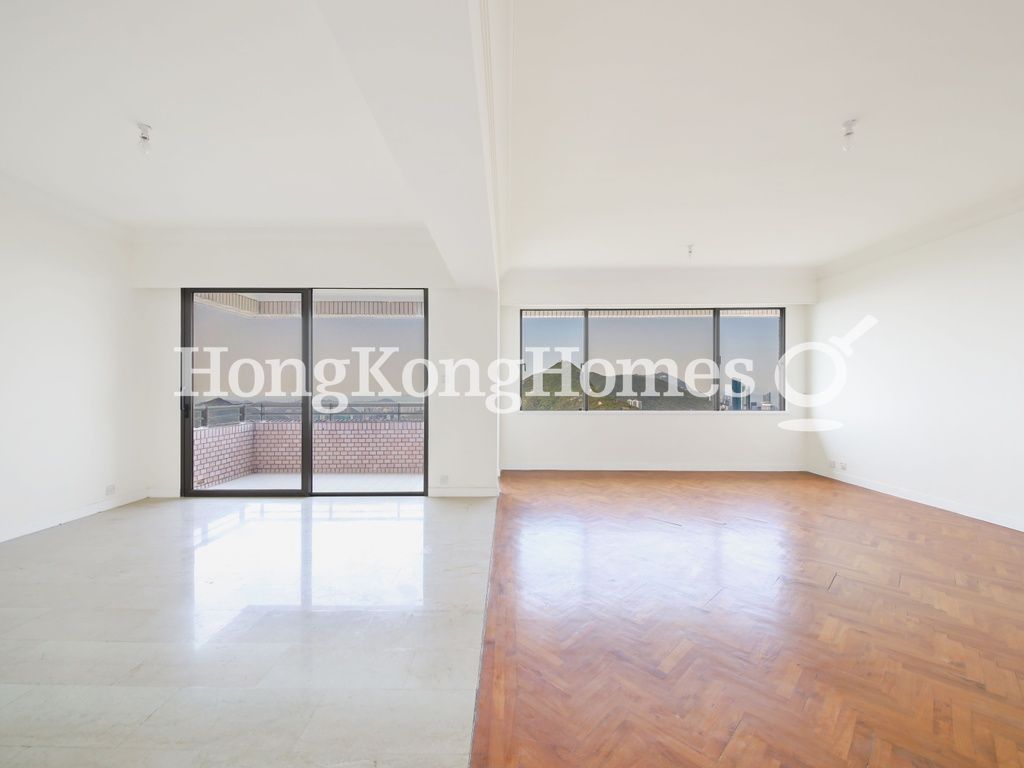 Living and Dining Room