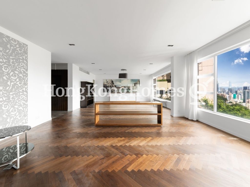 Living and Dining Room