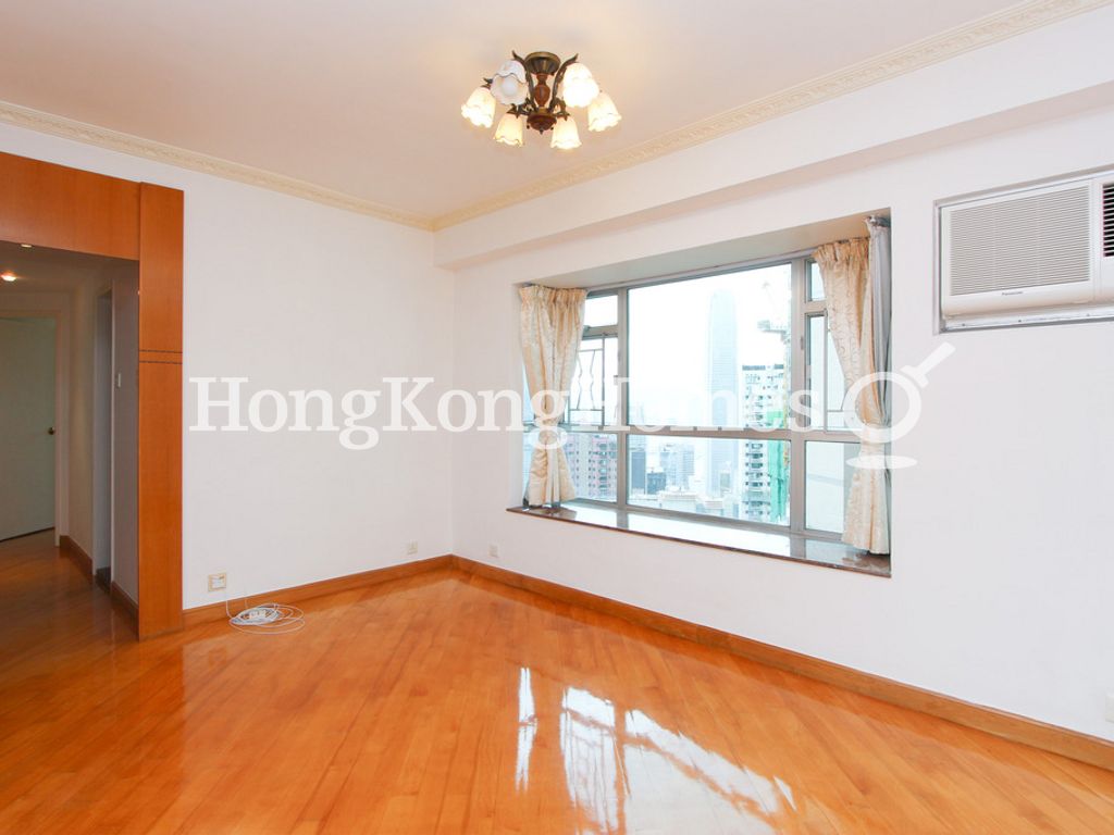 Living and Dining Room