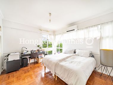 Second Ensuite Bedroom