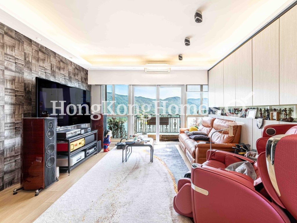 Living and Dining Room