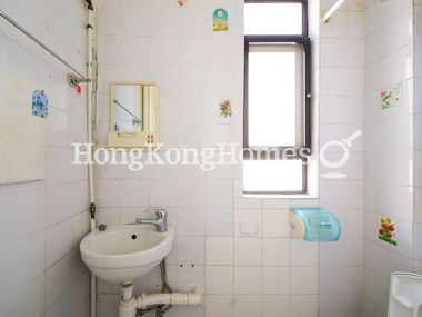 Maid's Washroom