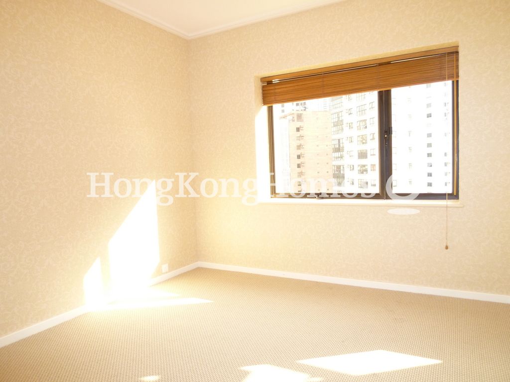 Second Ensuite Bedroom