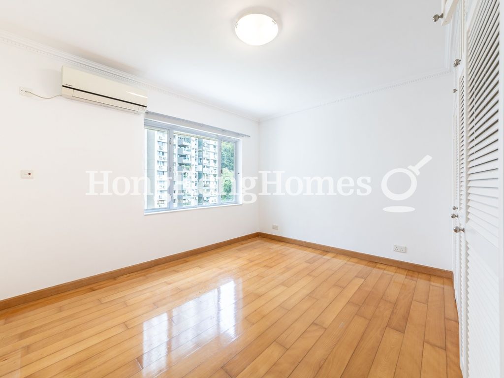 Second Ensuite Bedroom