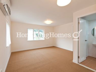 Second Ensuite Bedroom