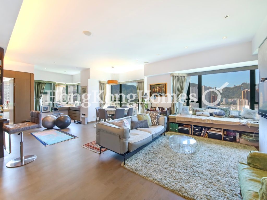 Living and Dining Room