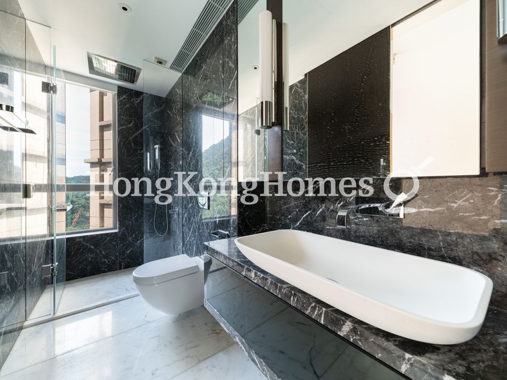 Second Ensuite Bathroom