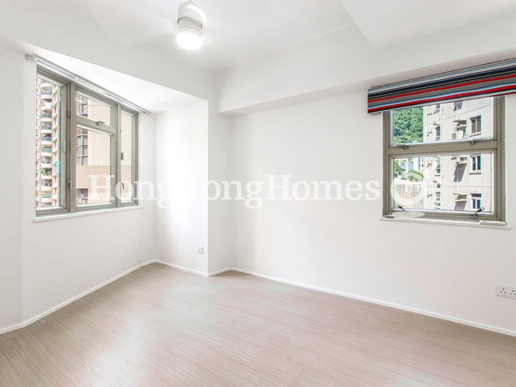 Second Ensuite Bedroom