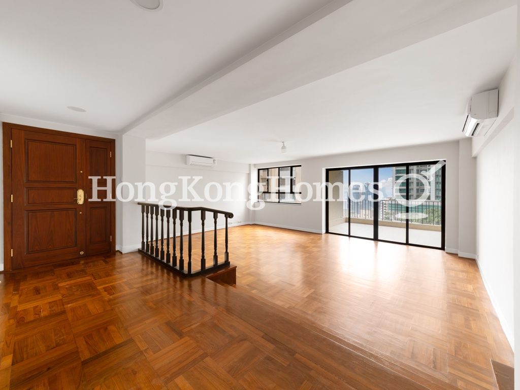 Living and Dining Room