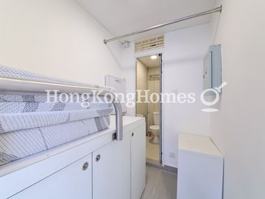 Maid's Room with Washroom