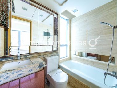 Second Ensuite Bathroom